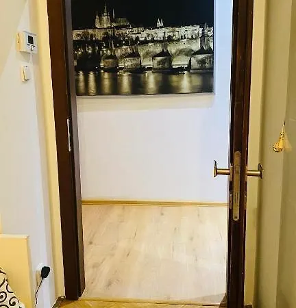 Luxus In 2 Square Apartament *