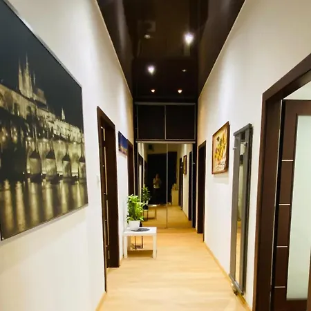 Luxus In 2 Square Apartament *